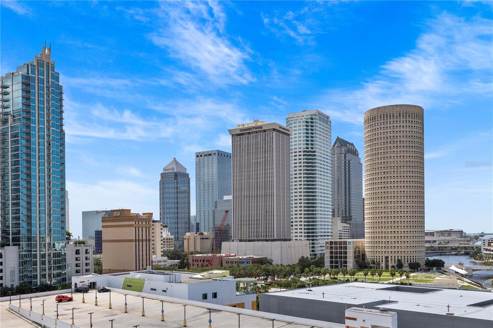 CLARKE'S SUB - AER TAMPA - Residential Lease