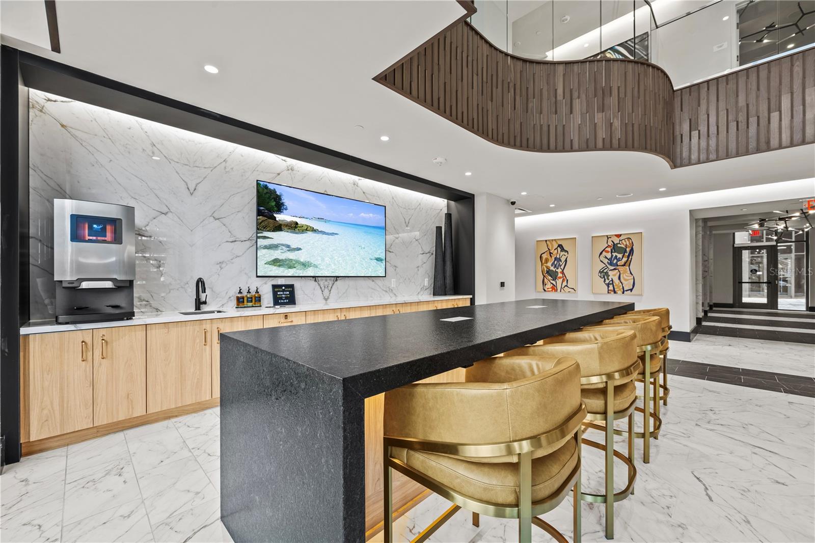 CLARKE'S SUB - AER TAMPA - Residential Lease