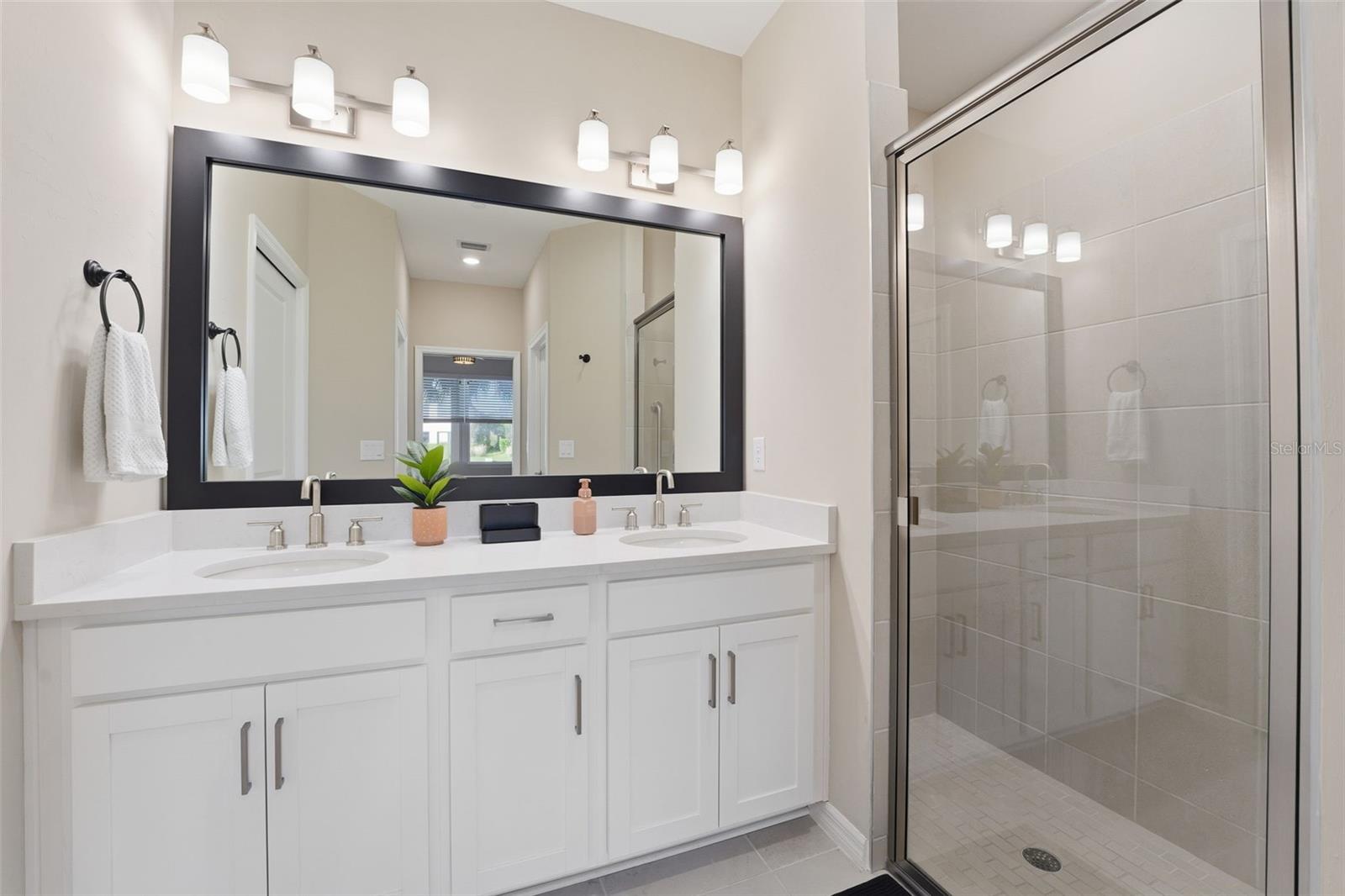 BELLA VIA - Residential