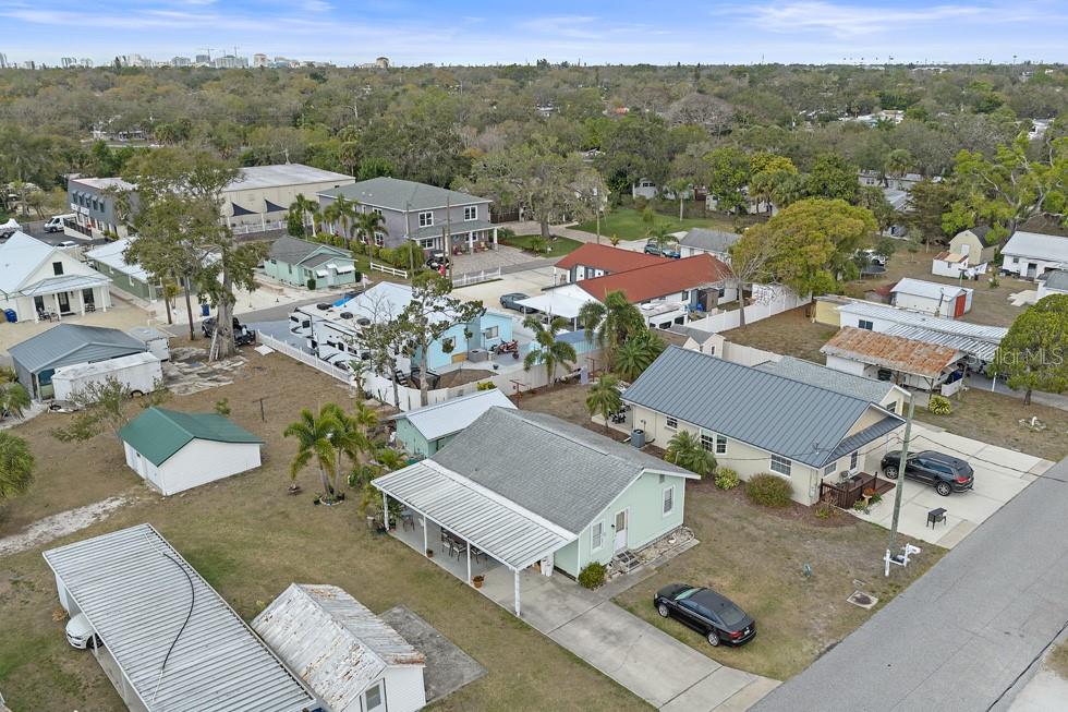 EASTWOOD UN #2 - Residential