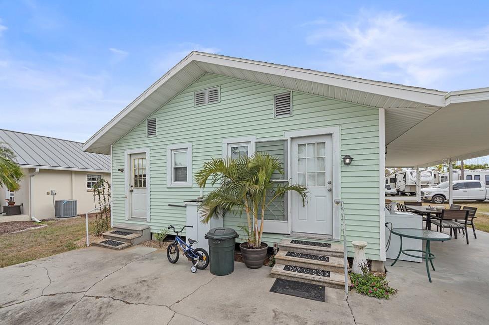 EASTWOOD UN #2 - Residential