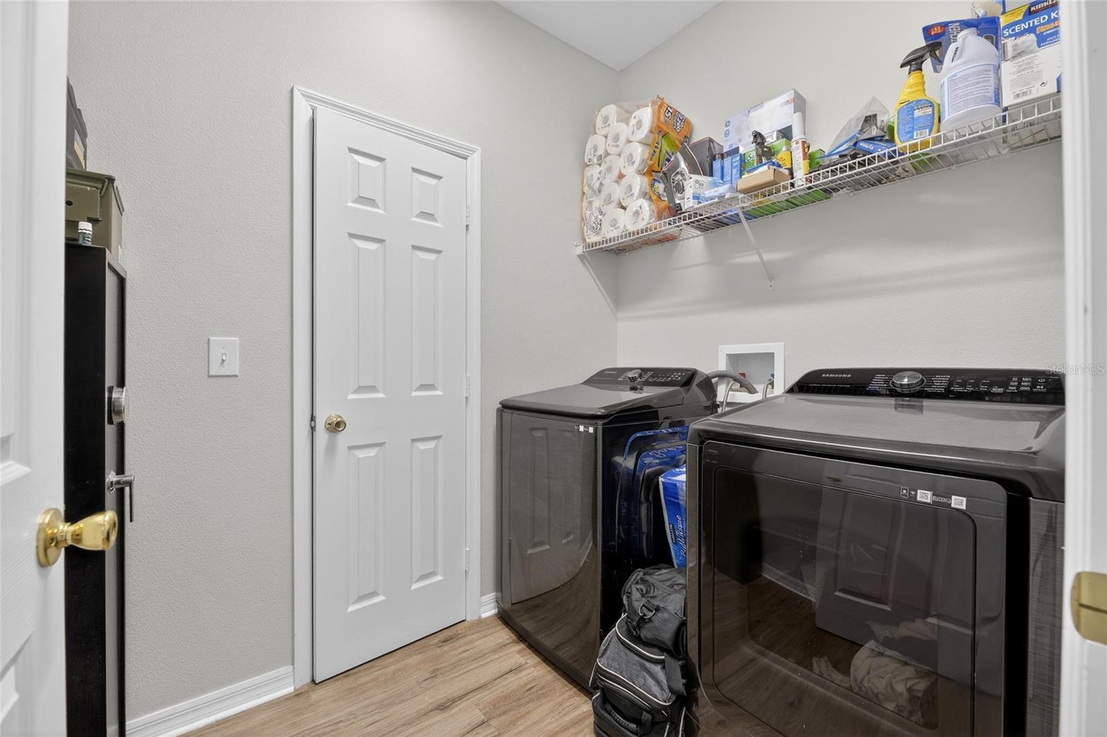 SOUTH BAY LAKES UNIT 2 - Residential