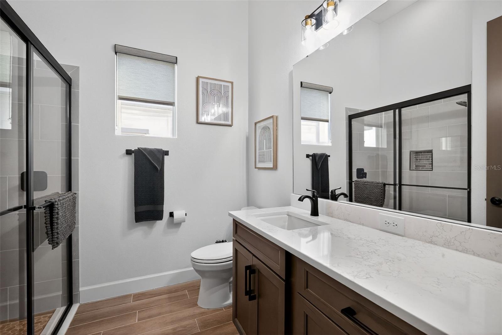 MARISOL POINTE - Residential