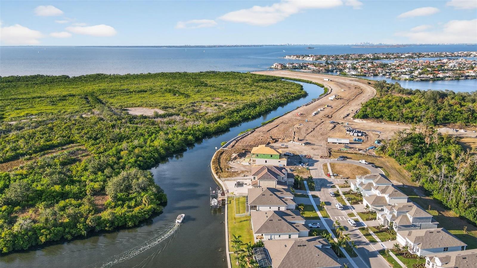 MARISOL POINTE - Residential