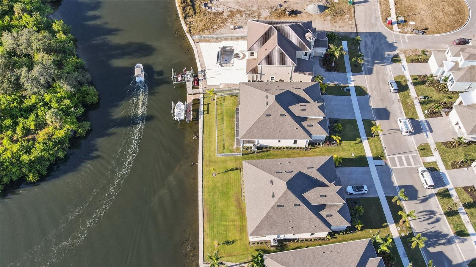 MARISOL POINTE - Residential