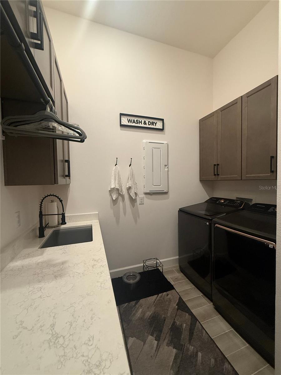 MARISOL POINTE - Residential