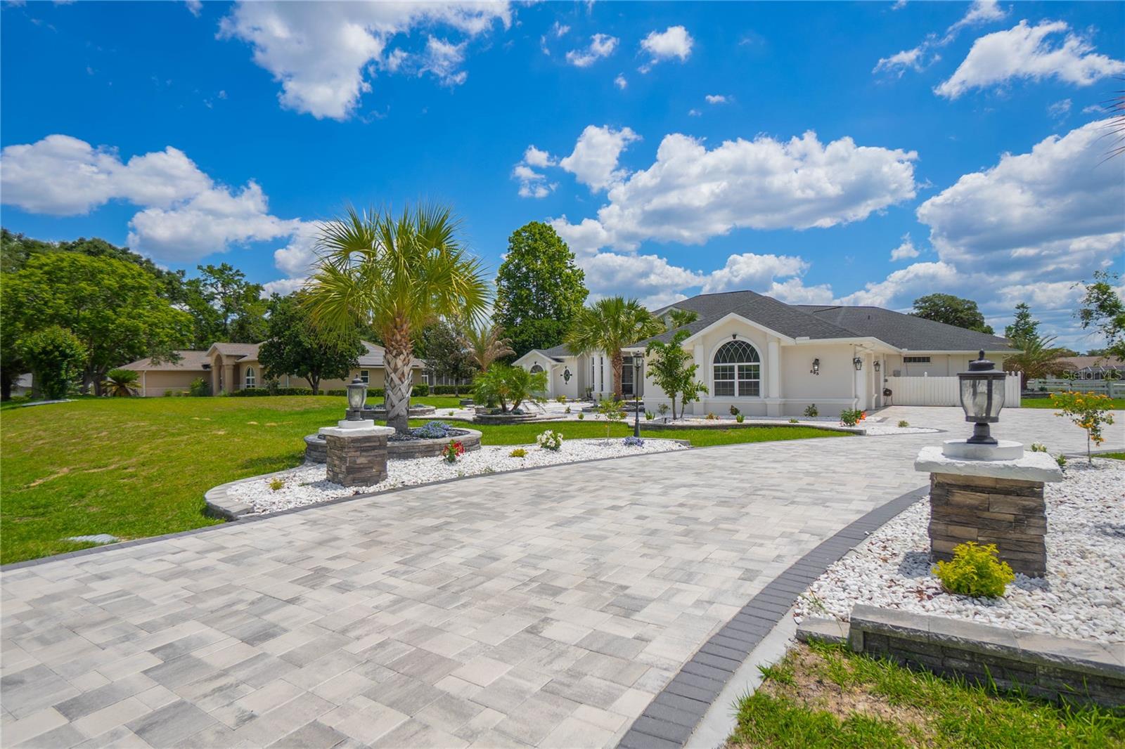 593 N CHERRY POP DRIVE