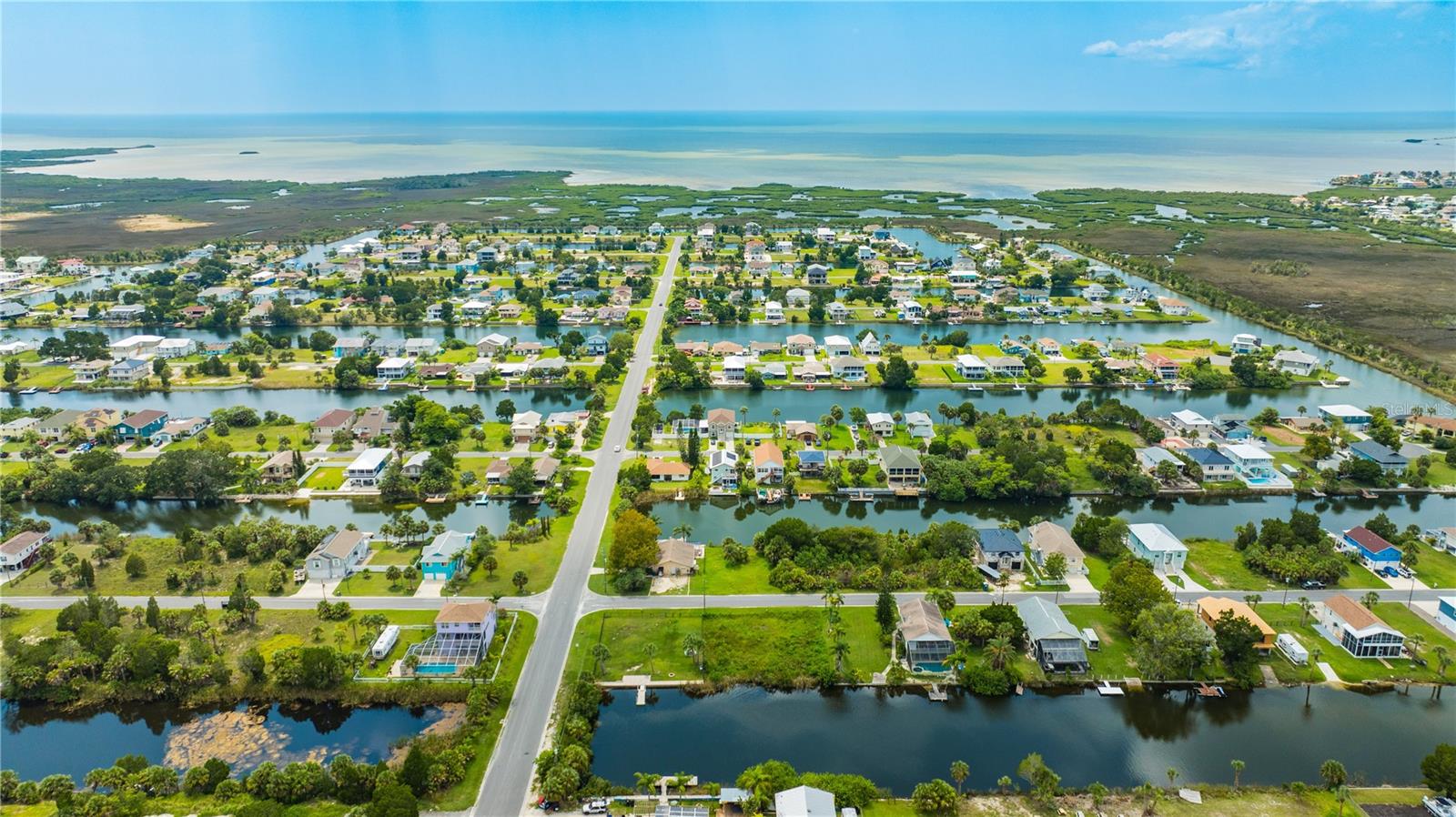 HERNANDO BEACH - Land