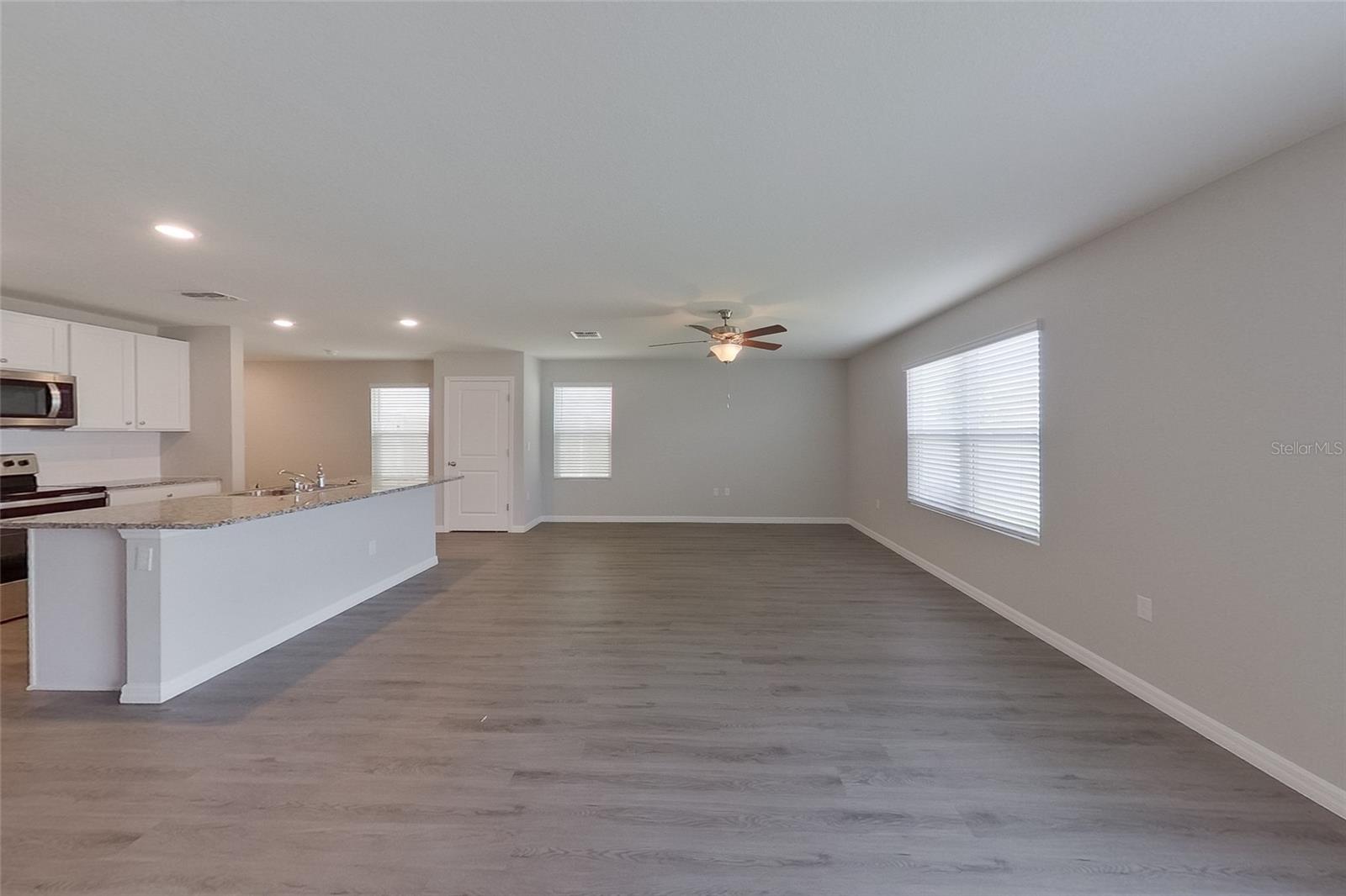 OCALA CROSSINGS - Residential Lease