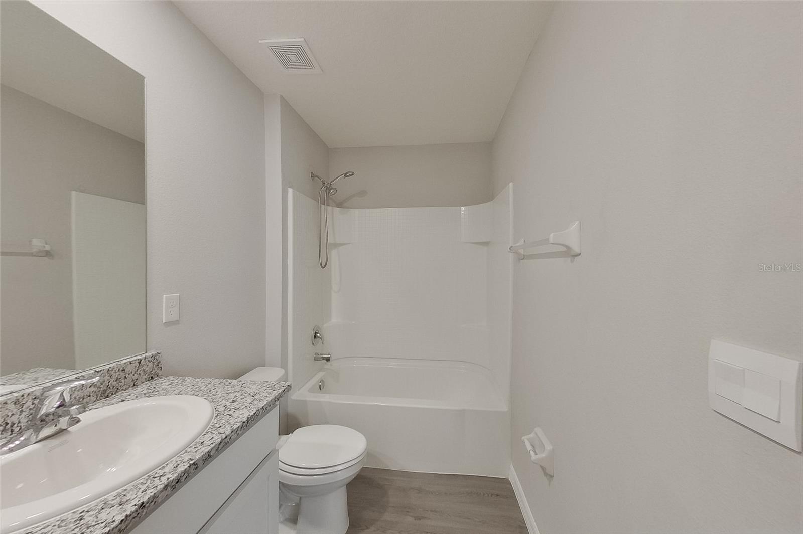 OCALA CROSSINGS - Residential Lease