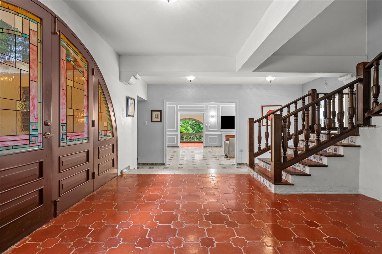 BEVERLY HILLS - Residential