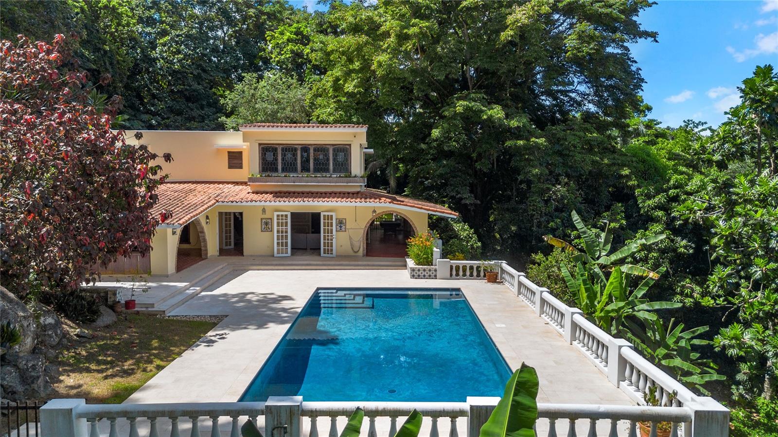 BEVERLY HILLS - Residential