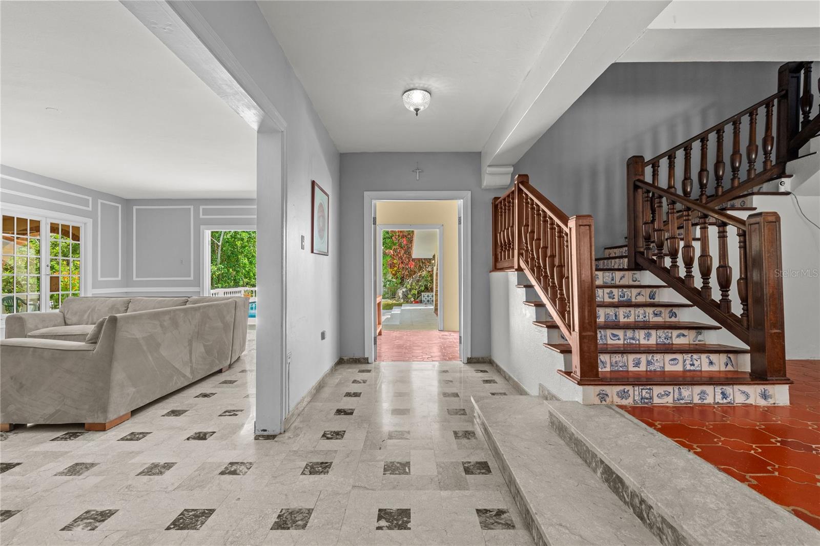 BEVERLY HILLS - Residential