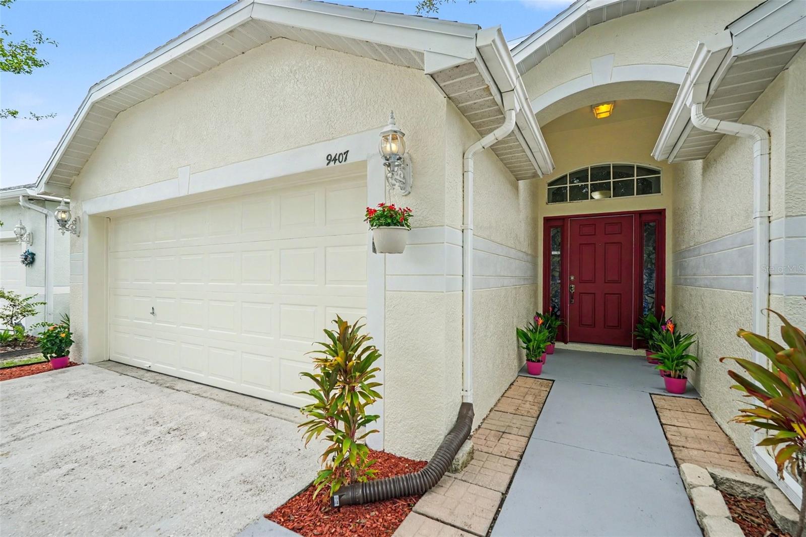 9407 CYPRESS HARBOR DRIVE