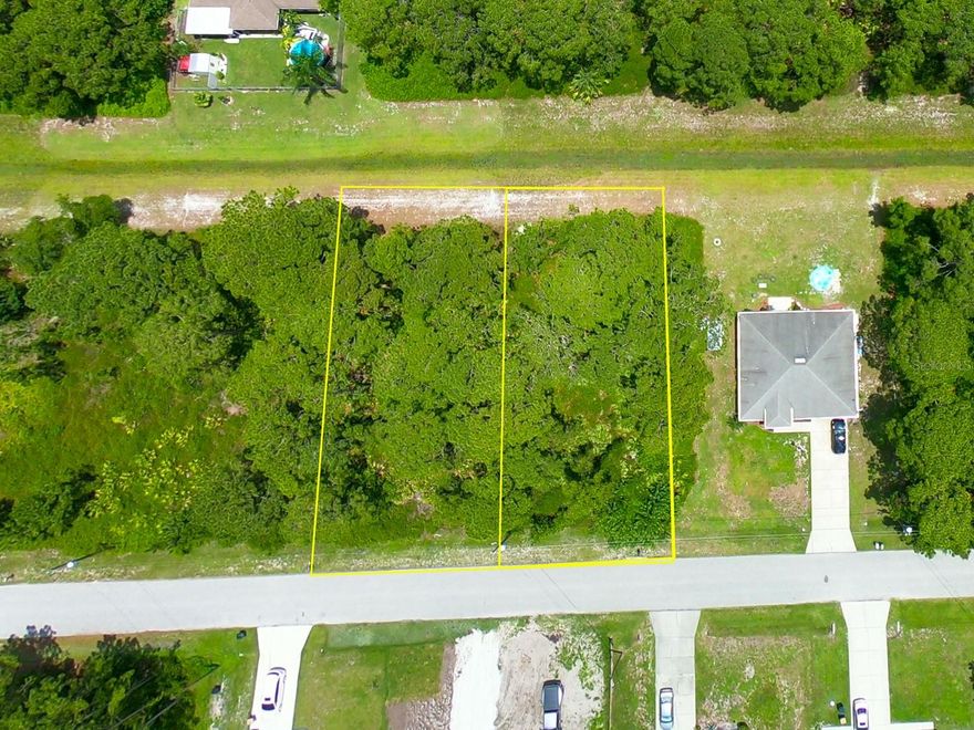 Build your future dream home on this picturesque home-site in the growing community of North Port, Fl. Conveniently located on a quiet paved road with just a few existing homes and close to shopping, dining and transportation. The lovely community of North Port is one of the fastest growing cities in Fl. Home to the Atlanta Braves, Warm Mineral Springs, North Port Aquatic Park, the up and coming Wellen Park & Sunseeker Resort and some of the countries best beaches.
Sellers have surveyed and combined these 2 lots but the property can EASILY BE SPLIT into 2 separate buildable parcels or purchased together.