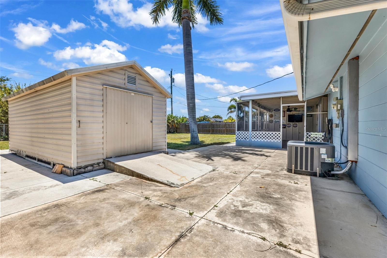 PORT CHARLOTTE - Residential