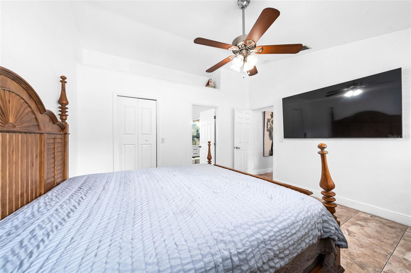 REAGAN'S RUN - Residential