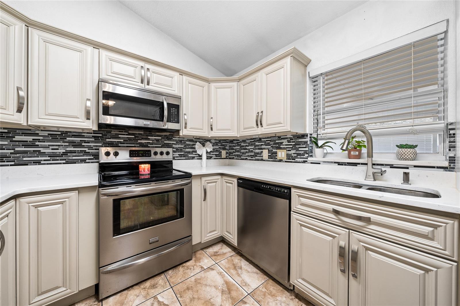 REAGAN'S RUN - Residential