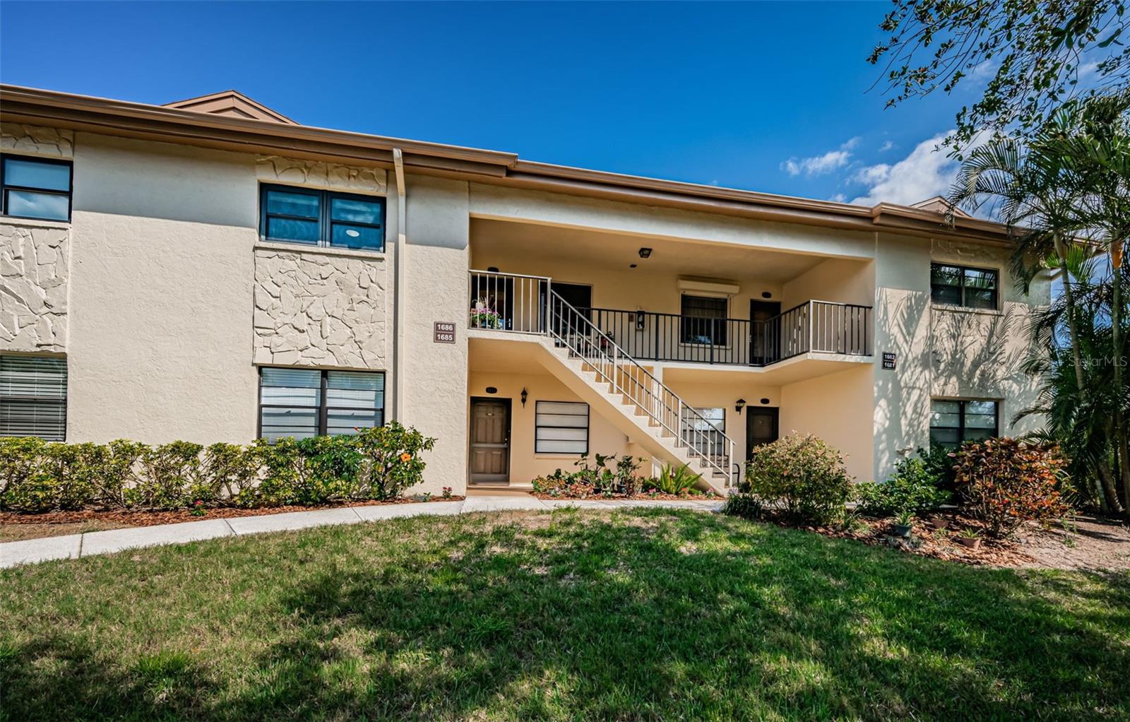 1686 SEASCAPE CIRCLE