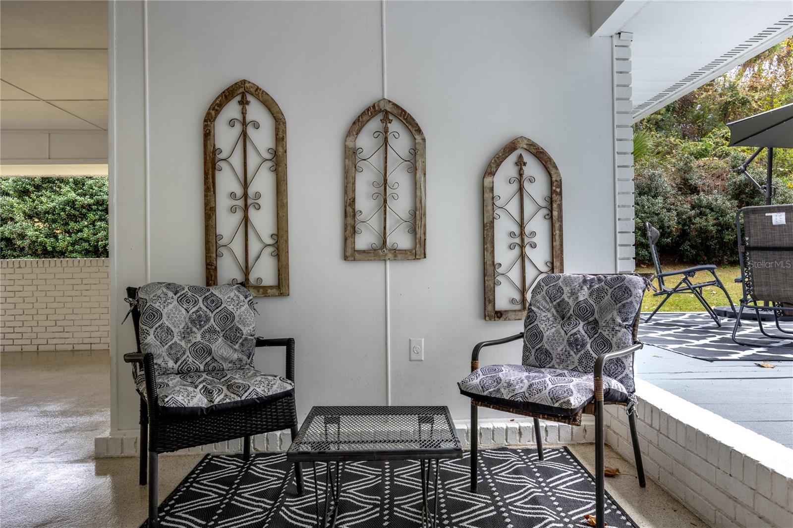 GWEN LAKE ESTATES SUB - Residential