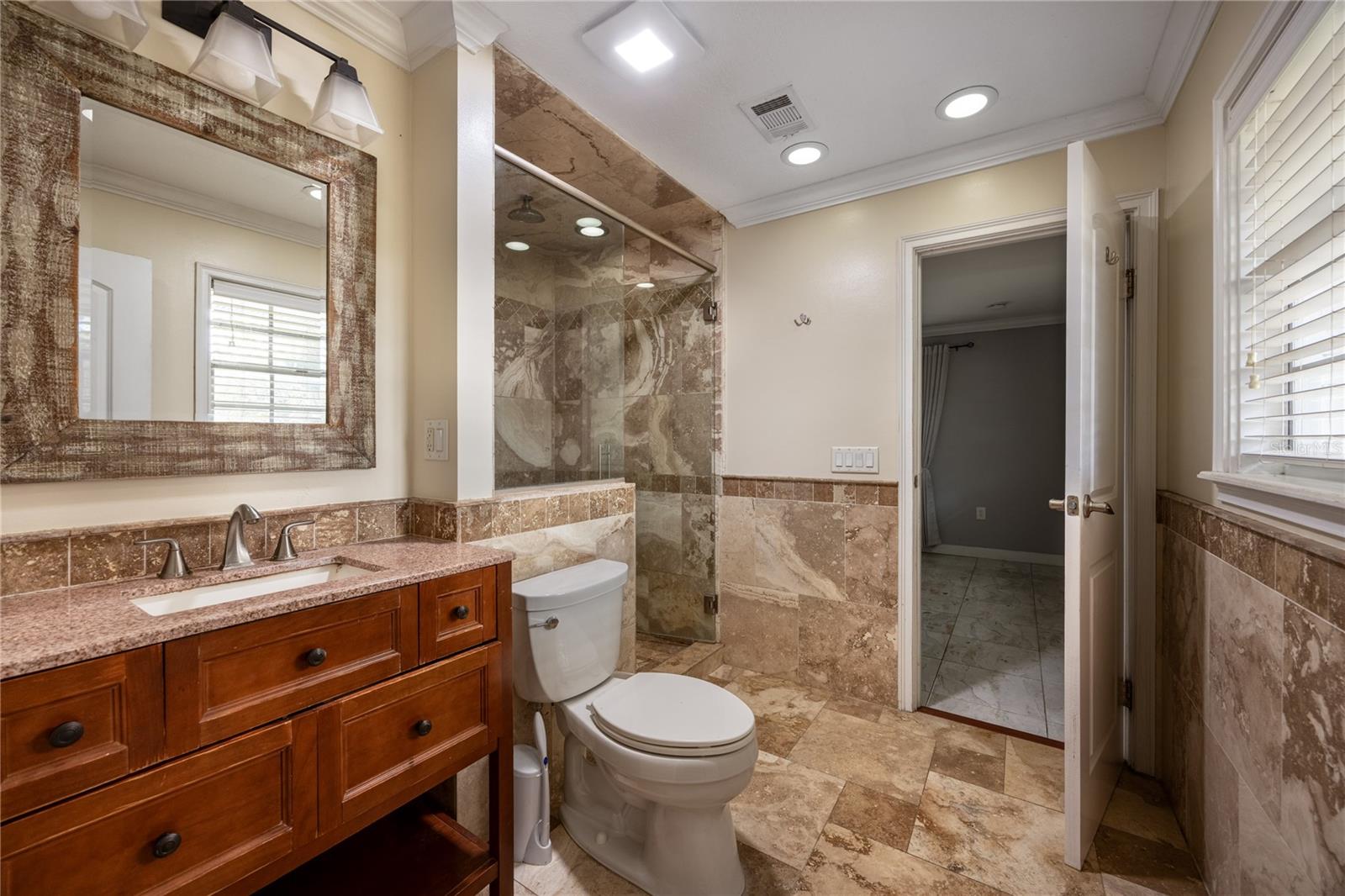 GWEN LAKE ESTATES SUB - Residential