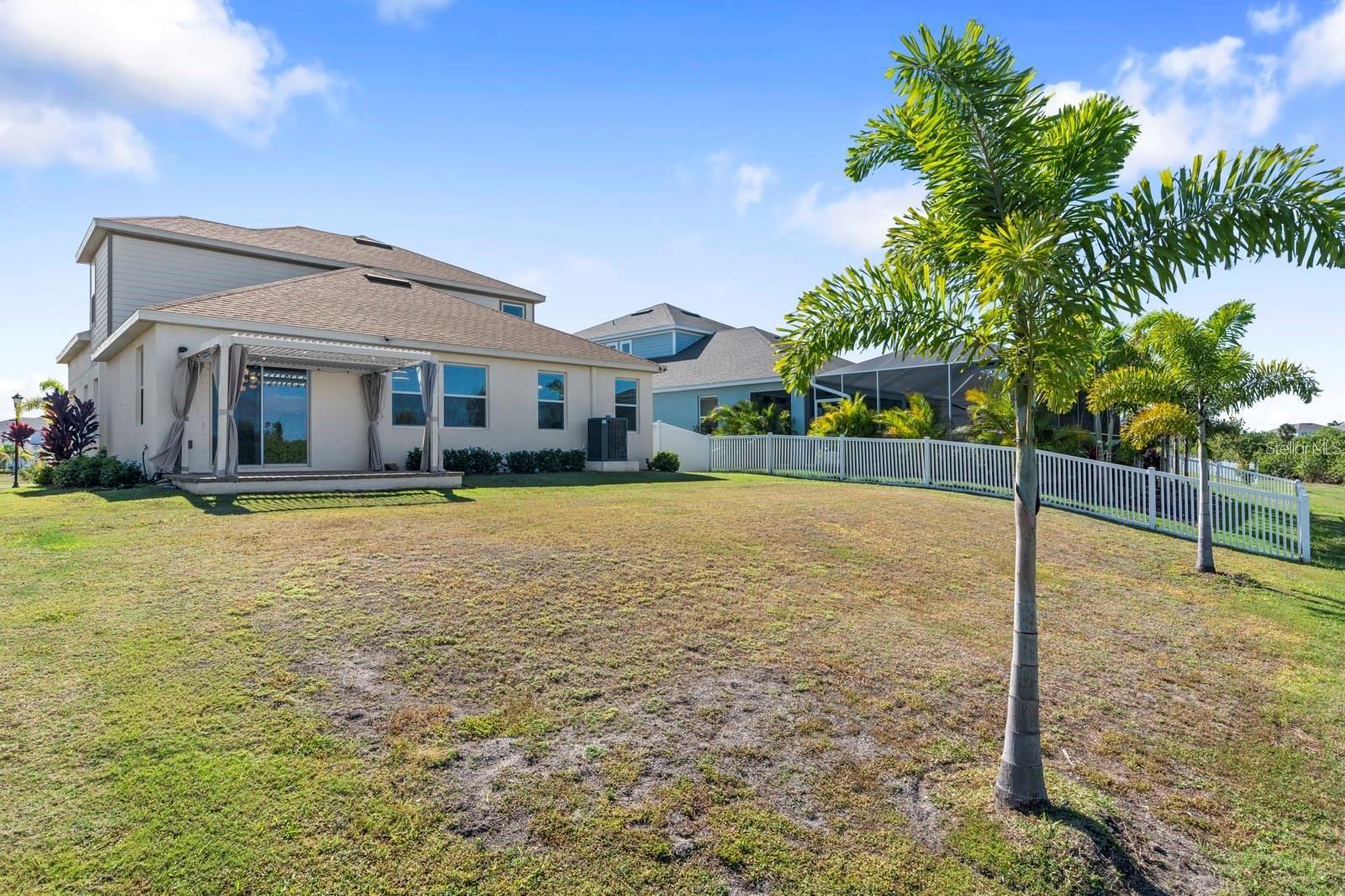 MIRABAY-MARISOL POINTE - Residential