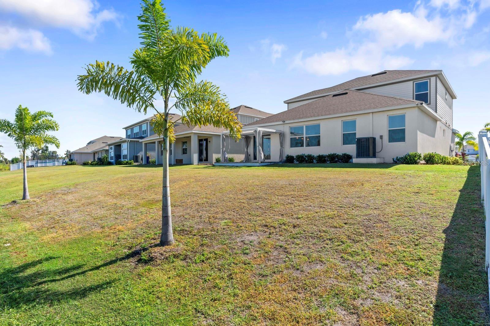 MIRABAY-MARISOL POINTE - Residential