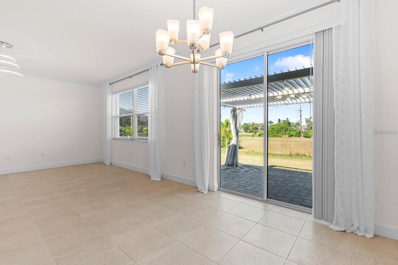 MIRABAY-MARISOL POINTE - Residential