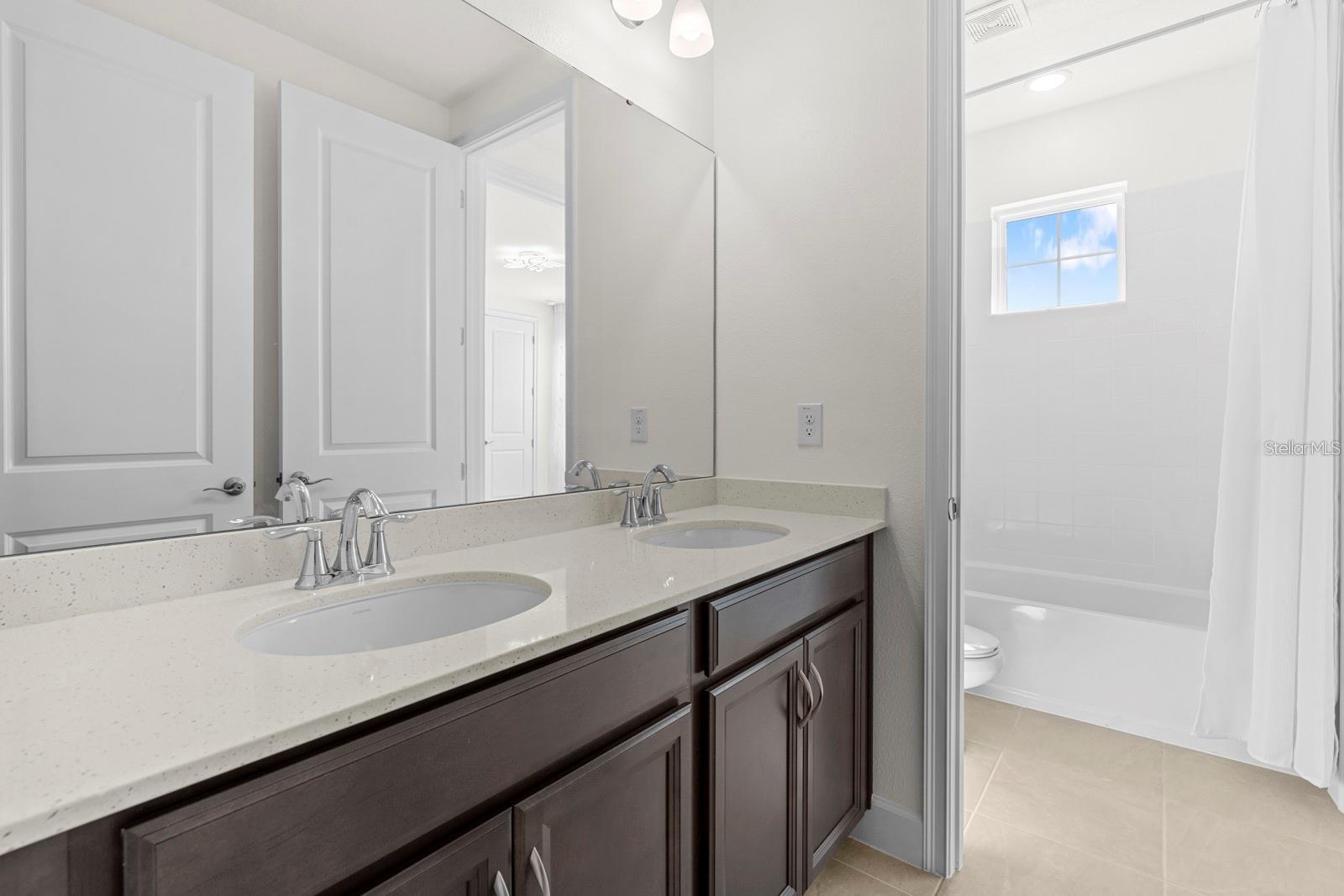 MIRABAY-MARISOL POINTE - Residential