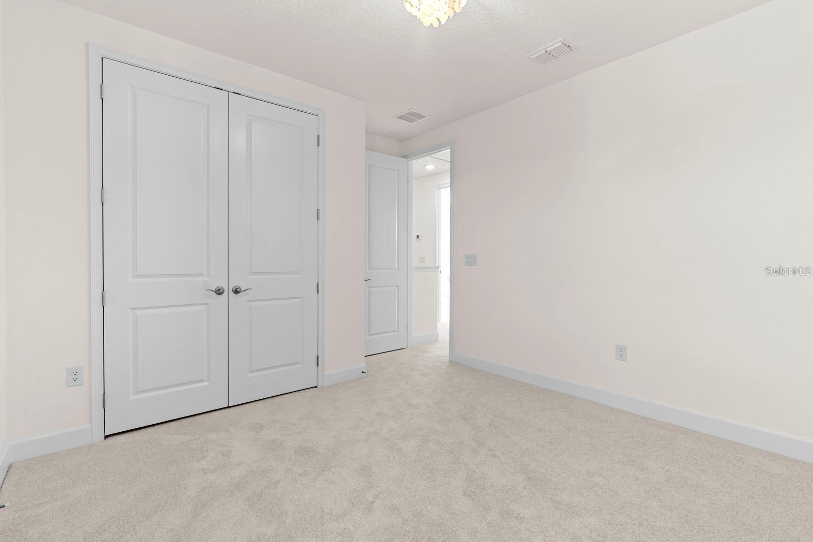 MIRABAY-MARISOL POINTE - Residential