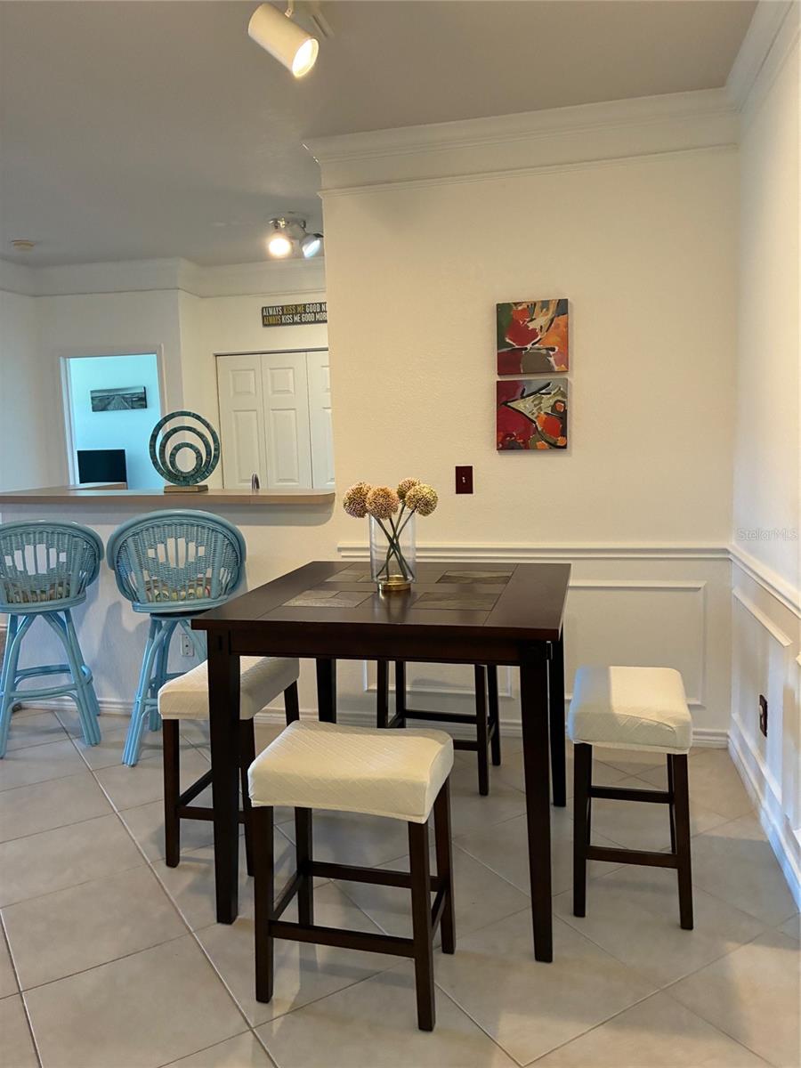 4312 BAYSIDE VILLAGE DRIVE 302