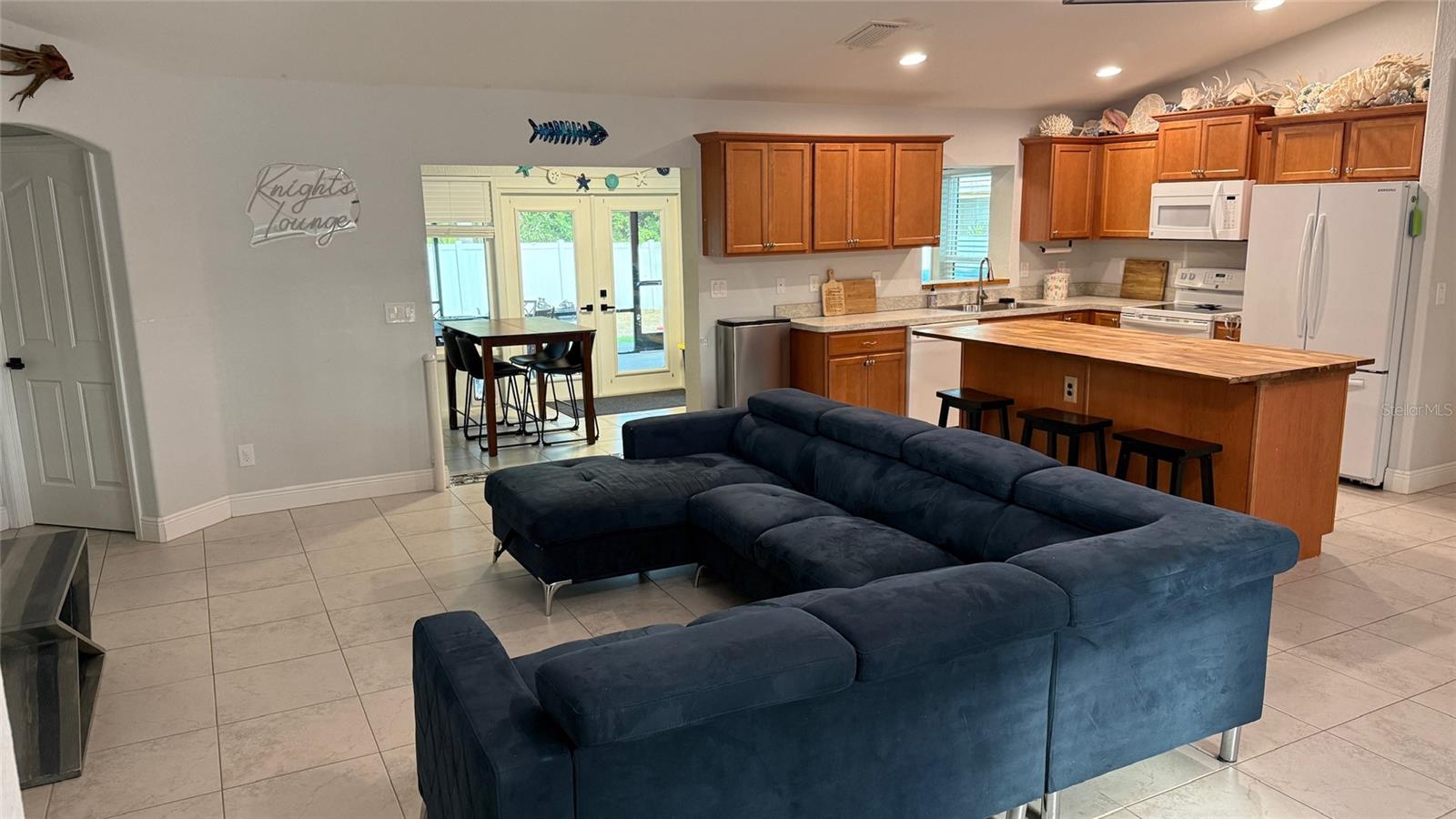 PORT CHARLOTTE SUB 08 - Residential Lease