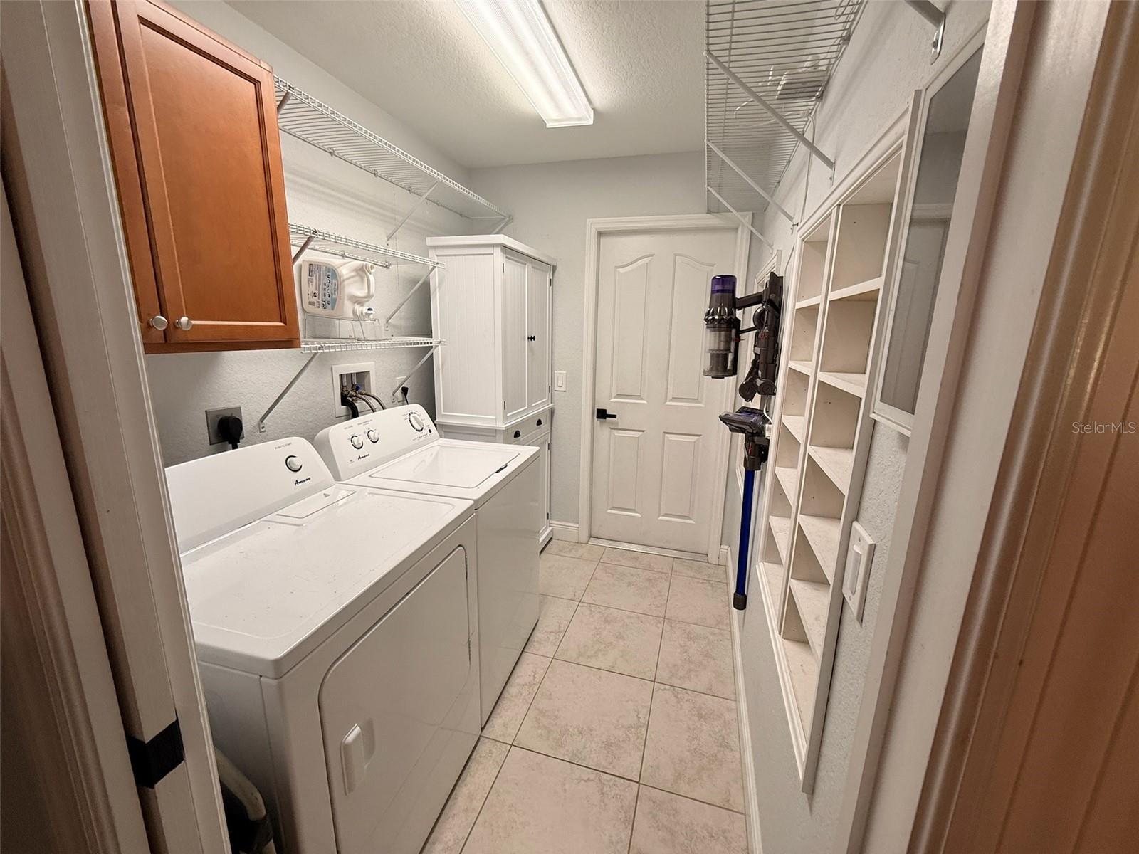 PORT CHARLOTTE SUB 08 - Residential Lease