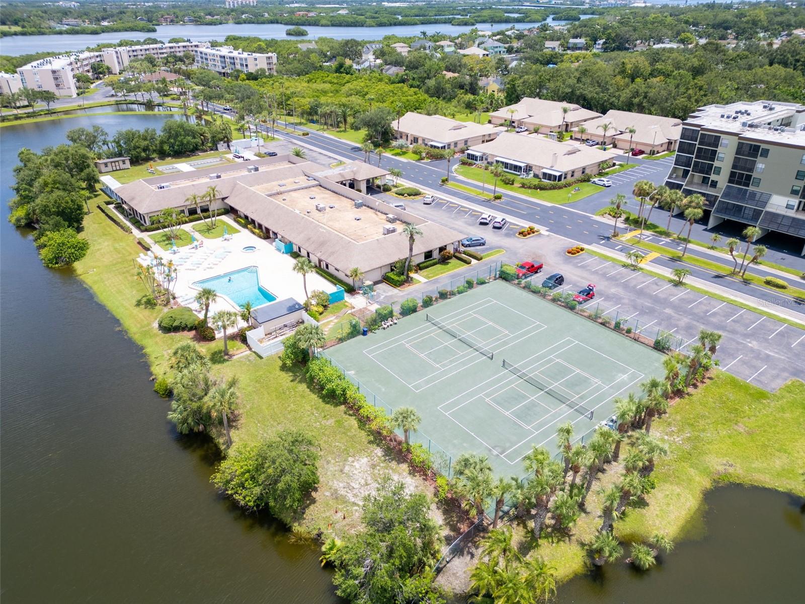 LONG BAYOU - Residential