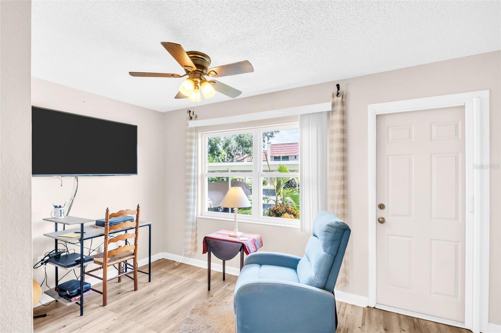 LONG BAYOU - Residential
