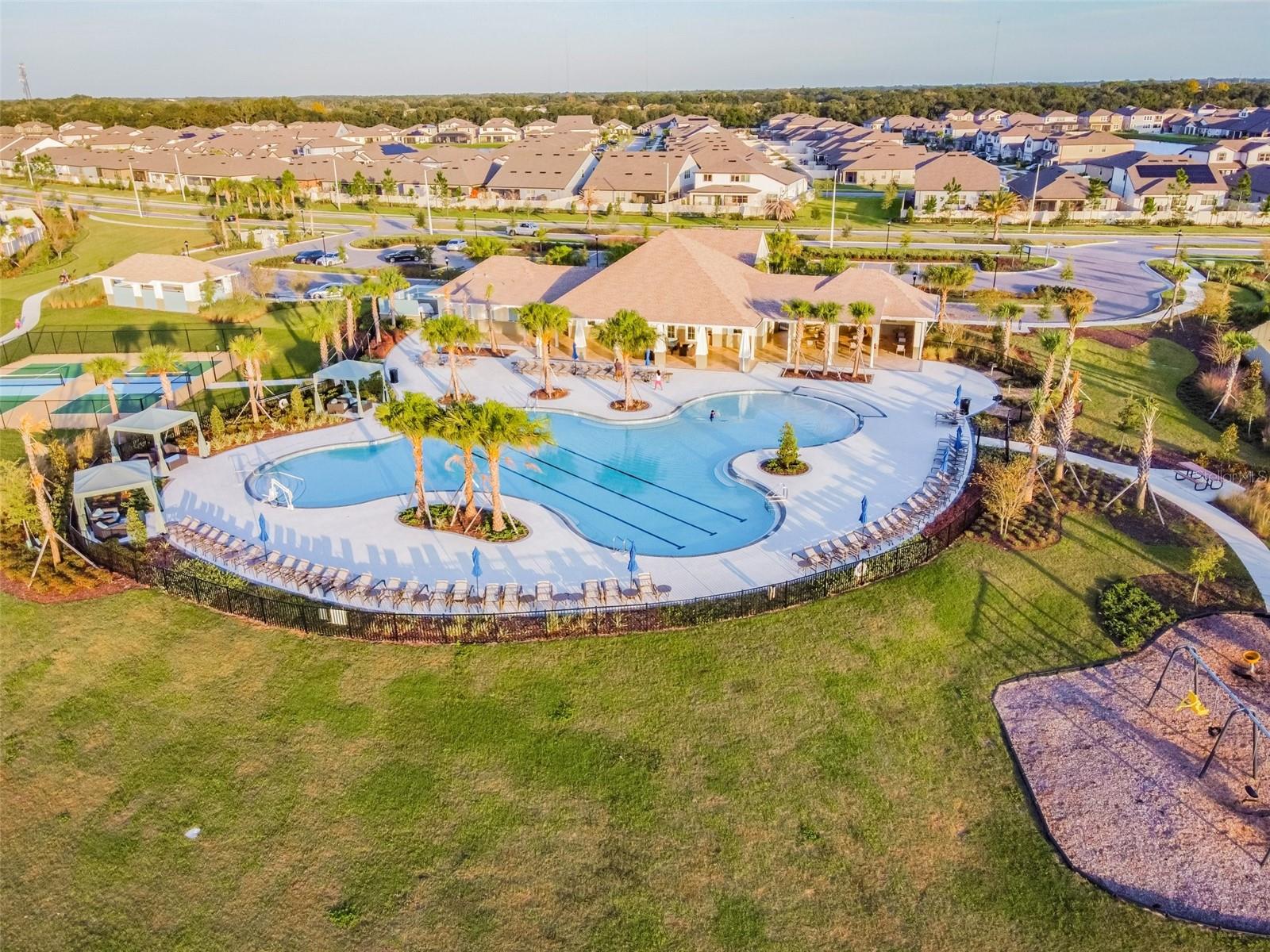 VENTANA GRVS PH 3 & CONE GROVE R - Residential Lease