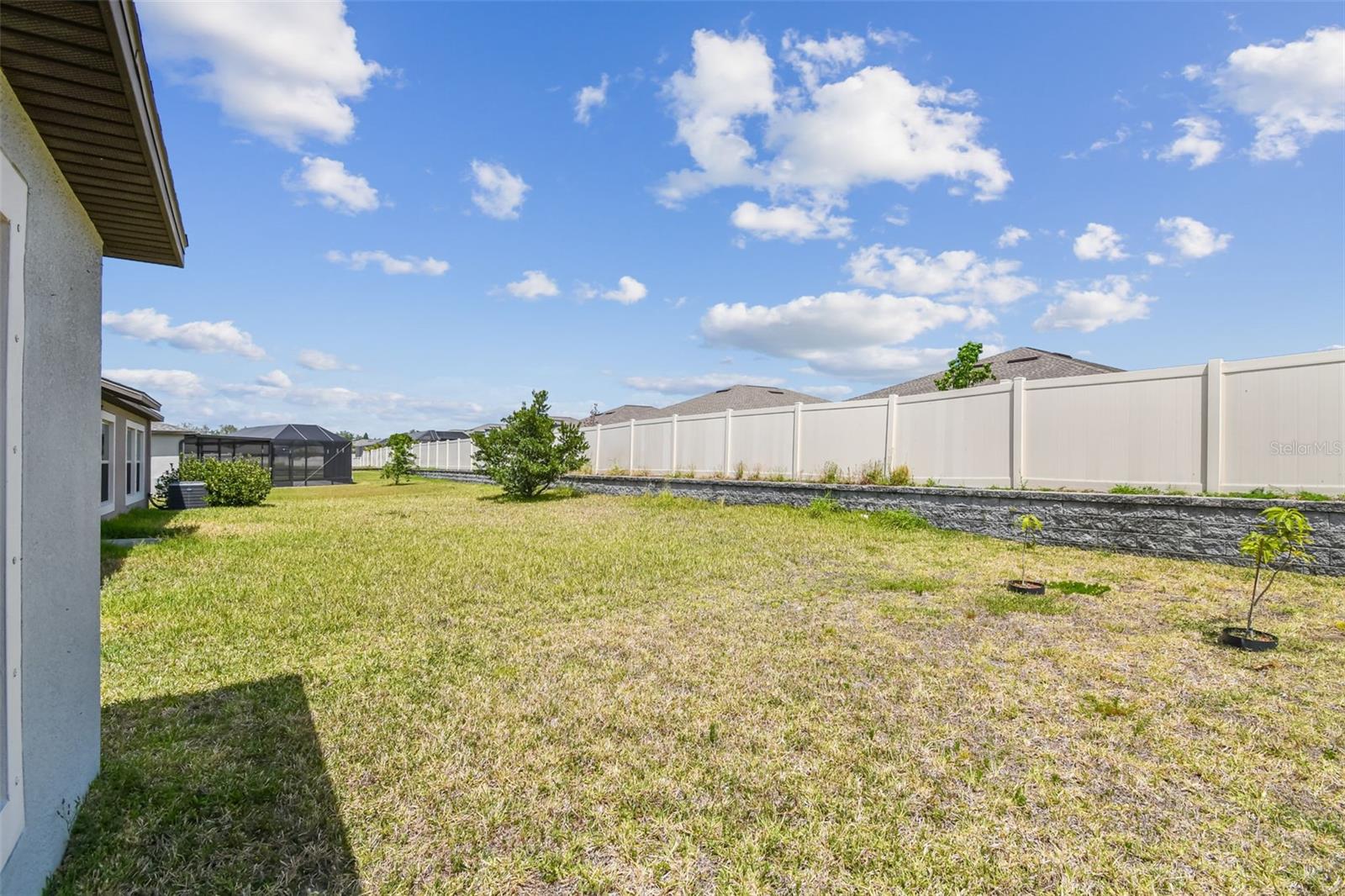 VENTANA GRVS PH 3 & CONE GROVE R - Residential Lease