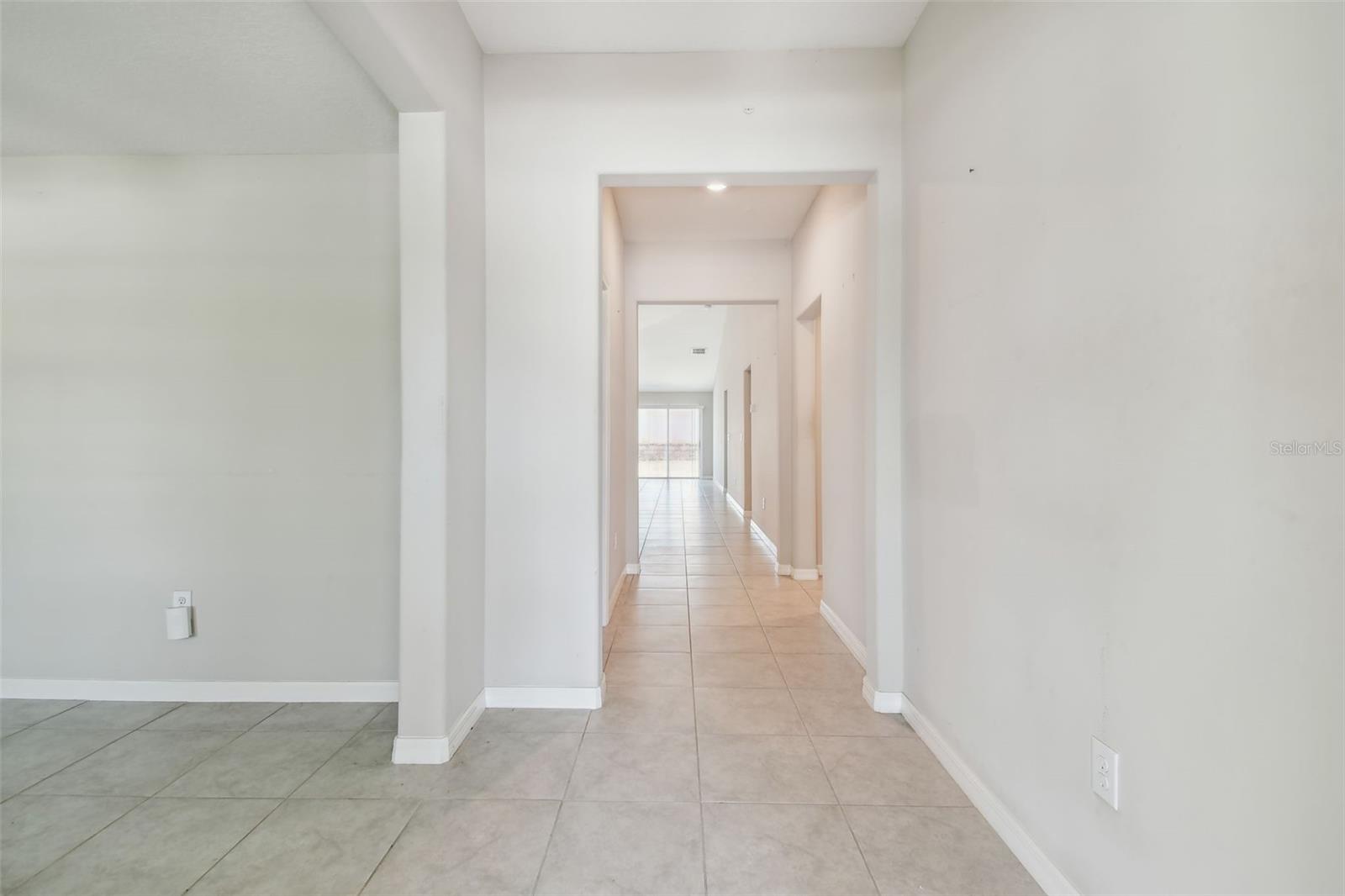 VENTANA GRVS PH 3 & CONE GROVE R - Residential Lease