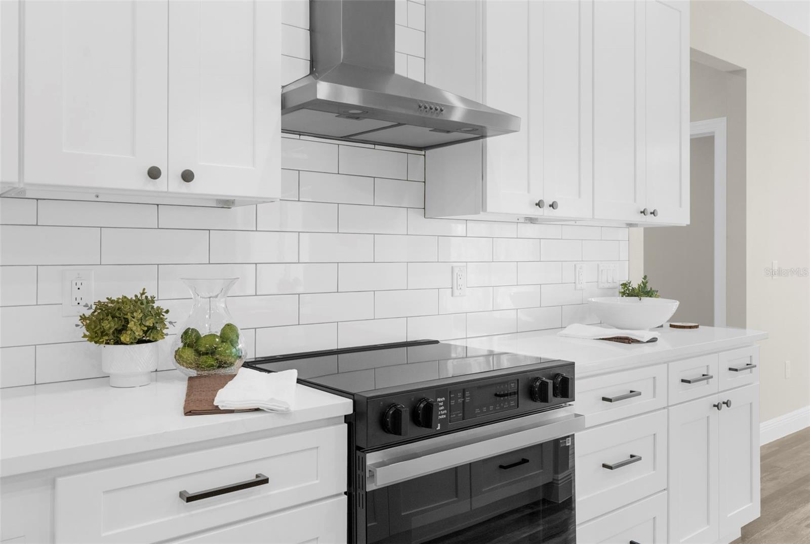 ROYAL HIGHLANDS - Residential