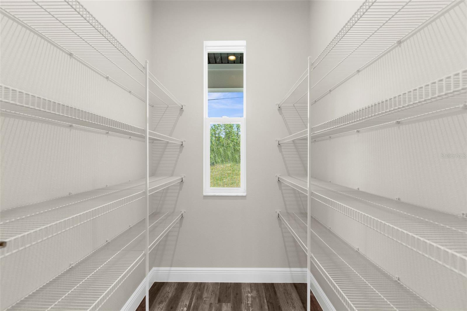 ROYAL HIGHLANDS - Residential