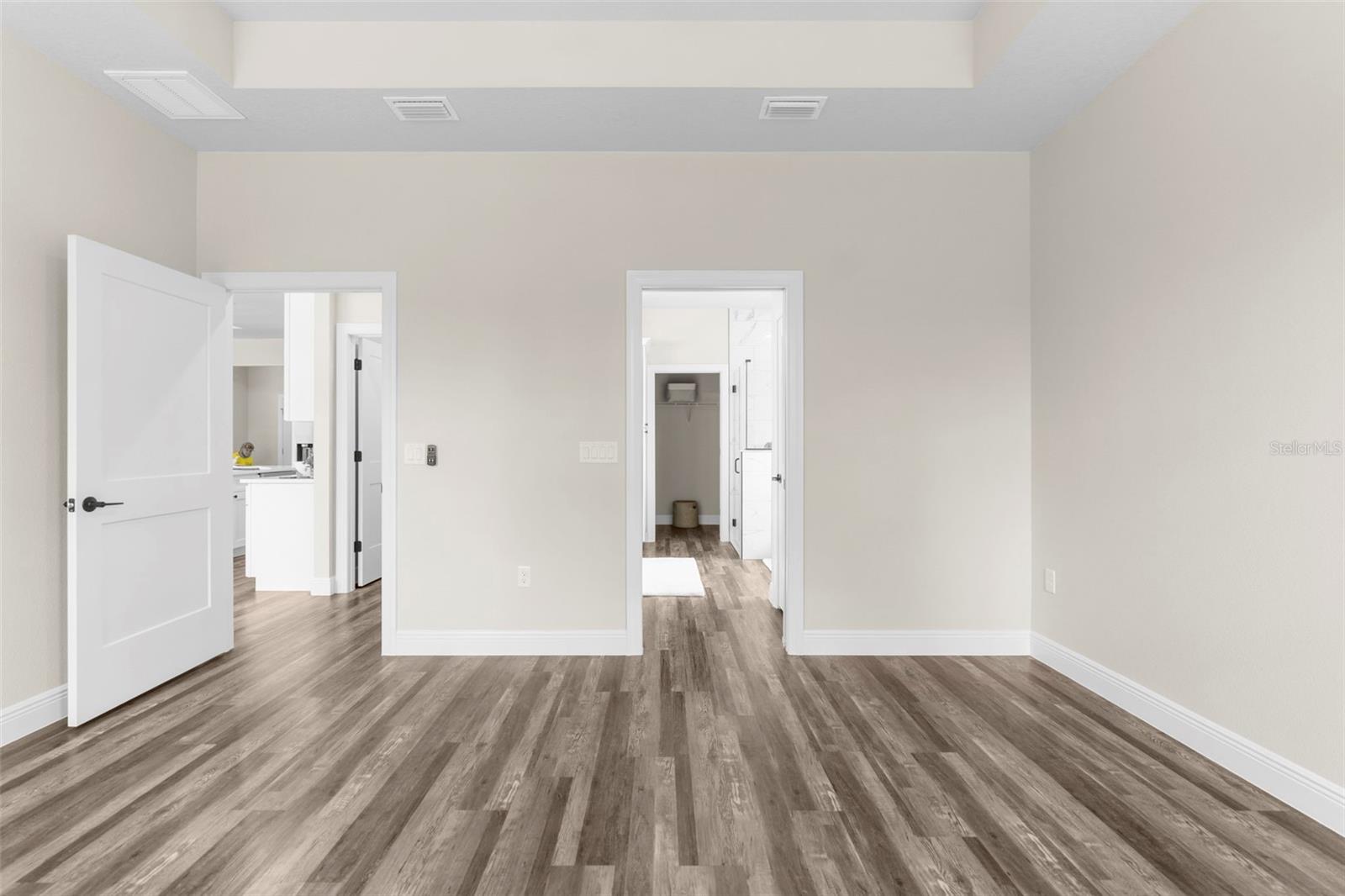 ROYAL HIGHLANDS - Residential