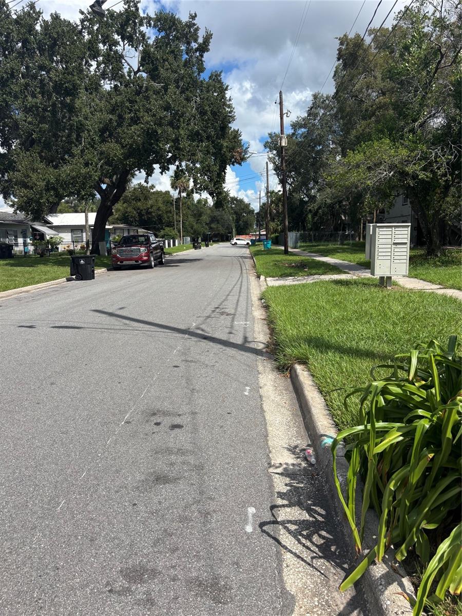 Photo of 437 Mcfall Avenue, Orlando, FL 32805 (MLS # O6443556)