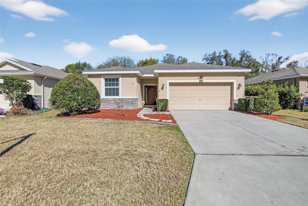 Photo of 2819 Holly Bluff Court, Plant City, FL 33566 (MLS # TB8473908)
