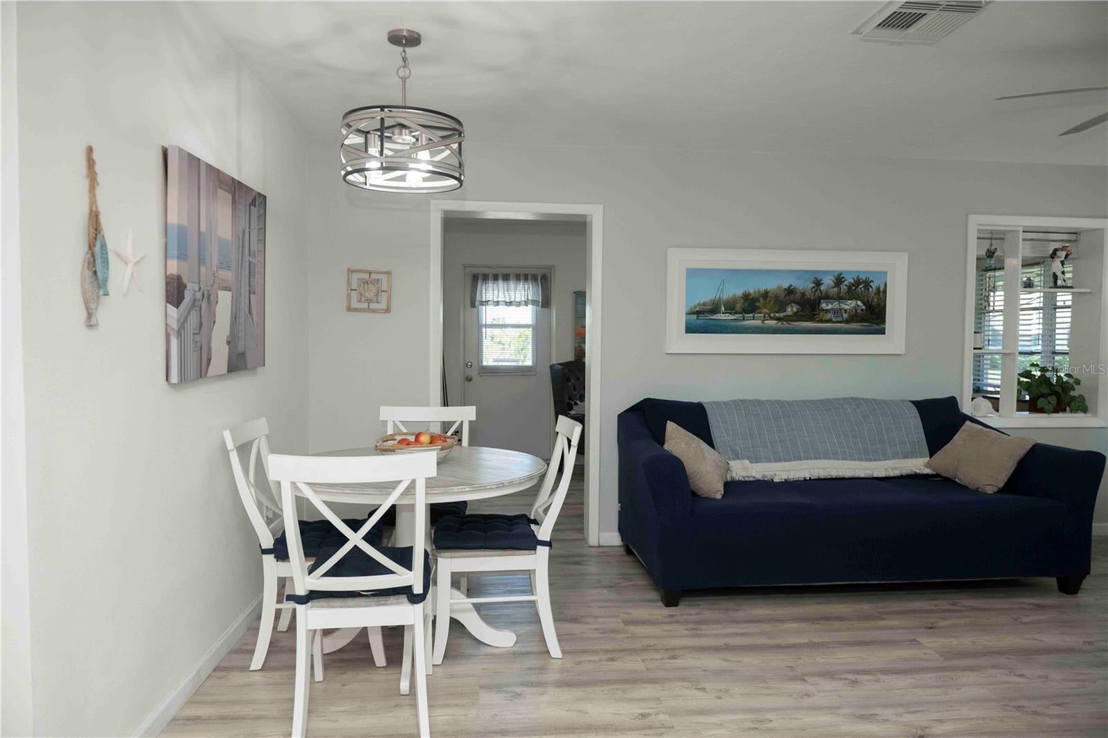 6061 CORAL WAY, BRADENTON, FL, 34207 3 6061 CORAL WAY