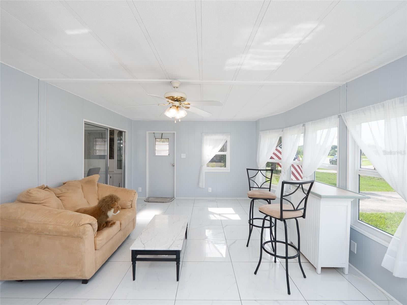 2754 TANAGER LANE
