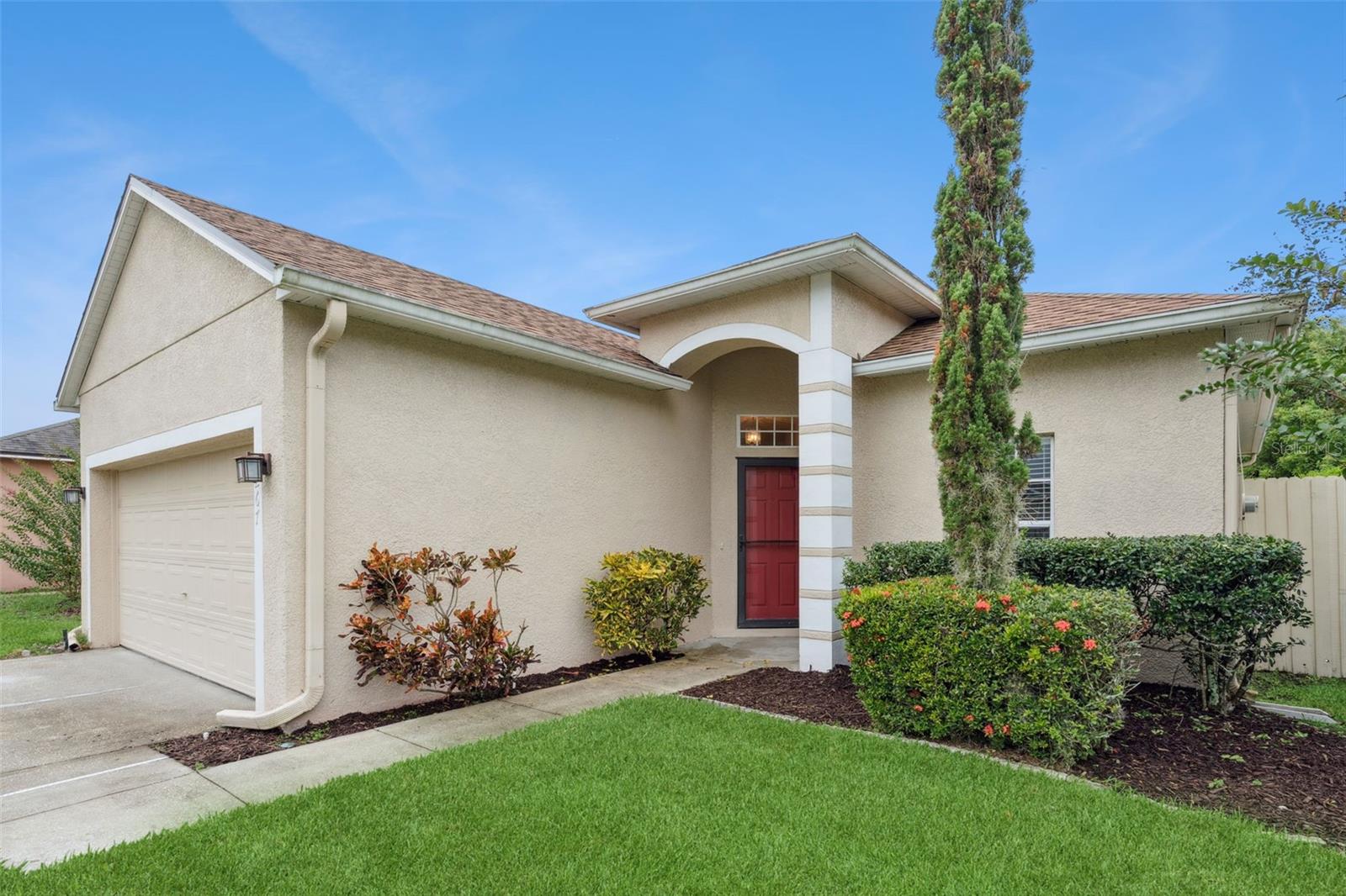 WATERSIDE ESTATES - Residential