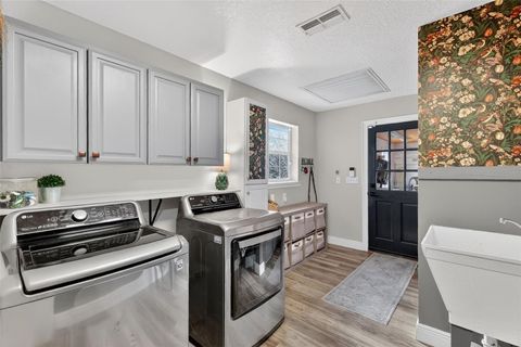 Tiny photo for 4564 County Road 103g, Oxford, FL 34484 (MLS # G5107626)