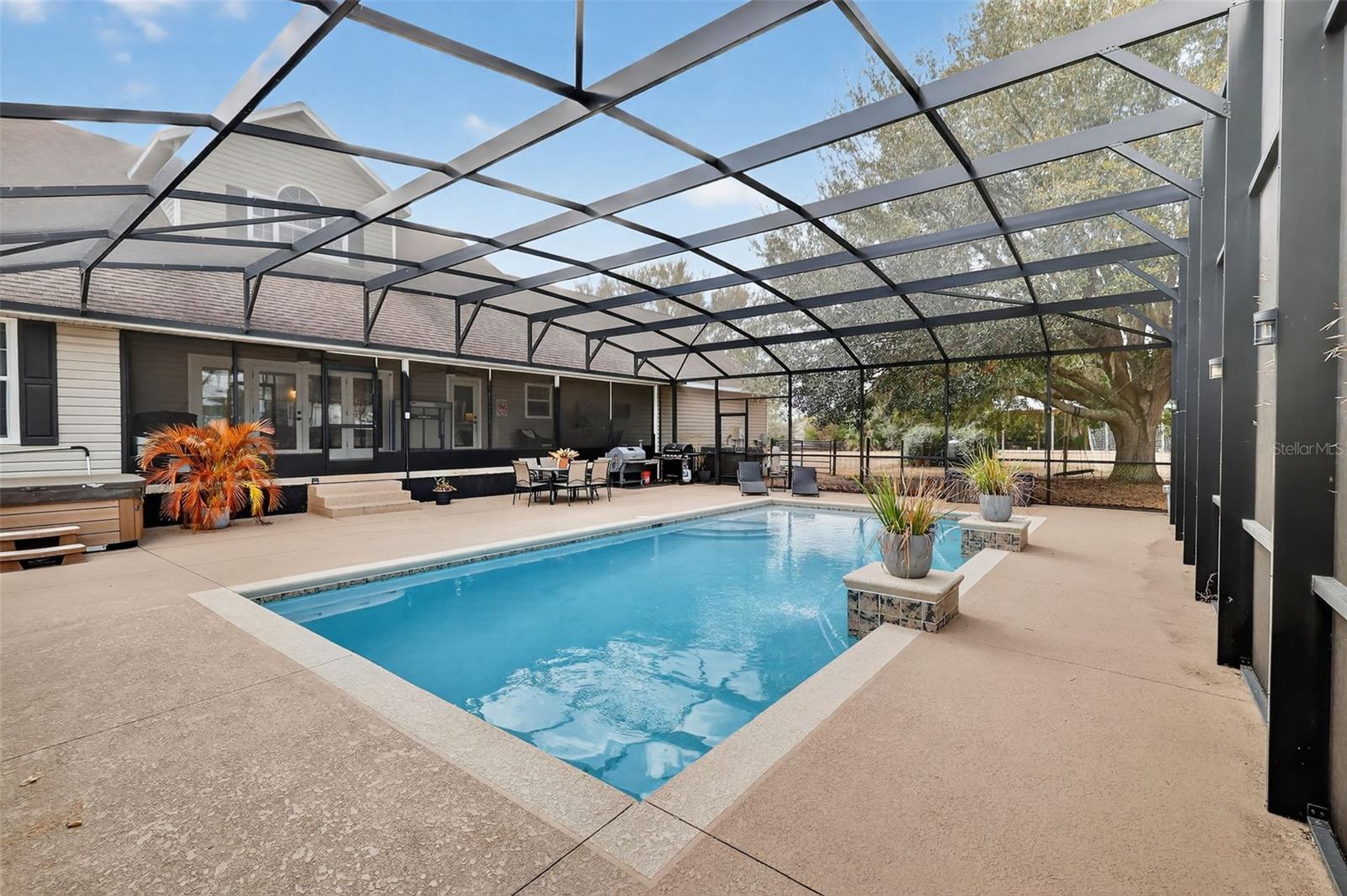 QUAIL POINT - Residential