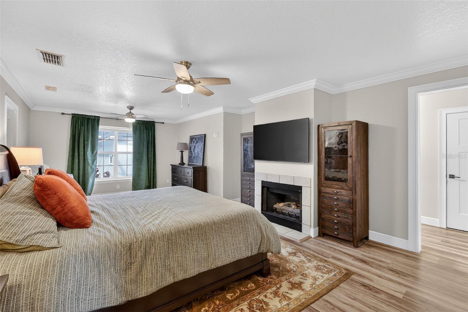 QUAIL POINT - Residential