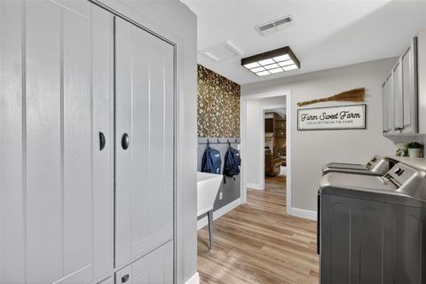 Tiny photo for 4564 County Road 103g, Oxford, FL 34484 (MLS # G5107626)